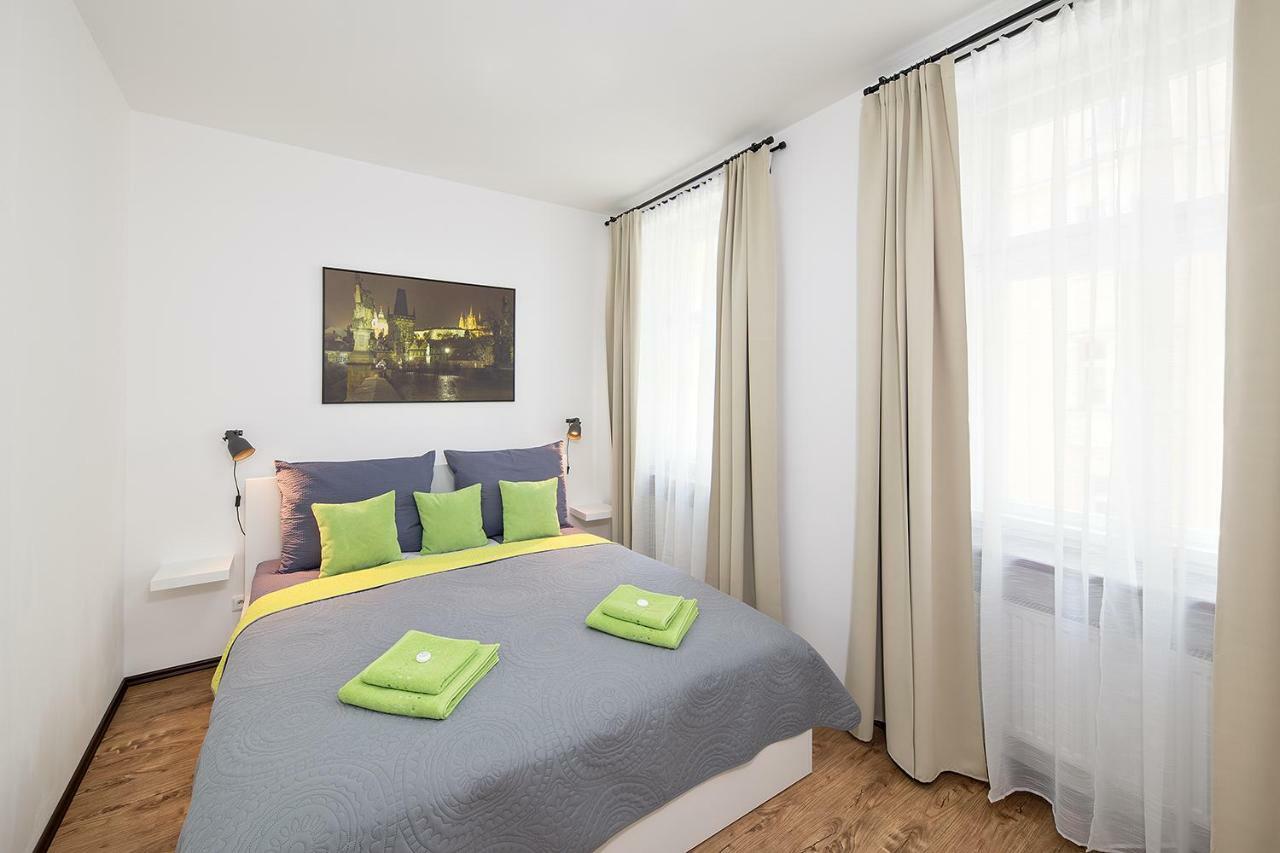 Apartment Near City Centre With Parking Place 프라하 외부 사진